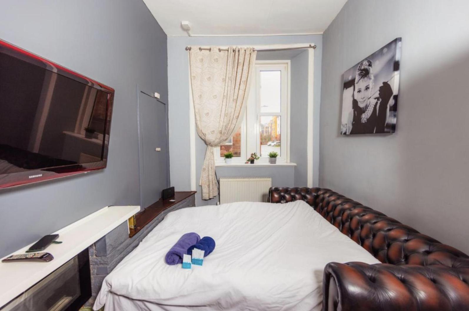 Warm Apartment By Holyrood Palace! Edinburg Exteriör bild