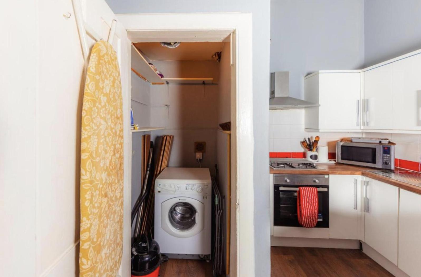 Warm Apartment By Holyrood Palace! Edinburg Exteriör bild
